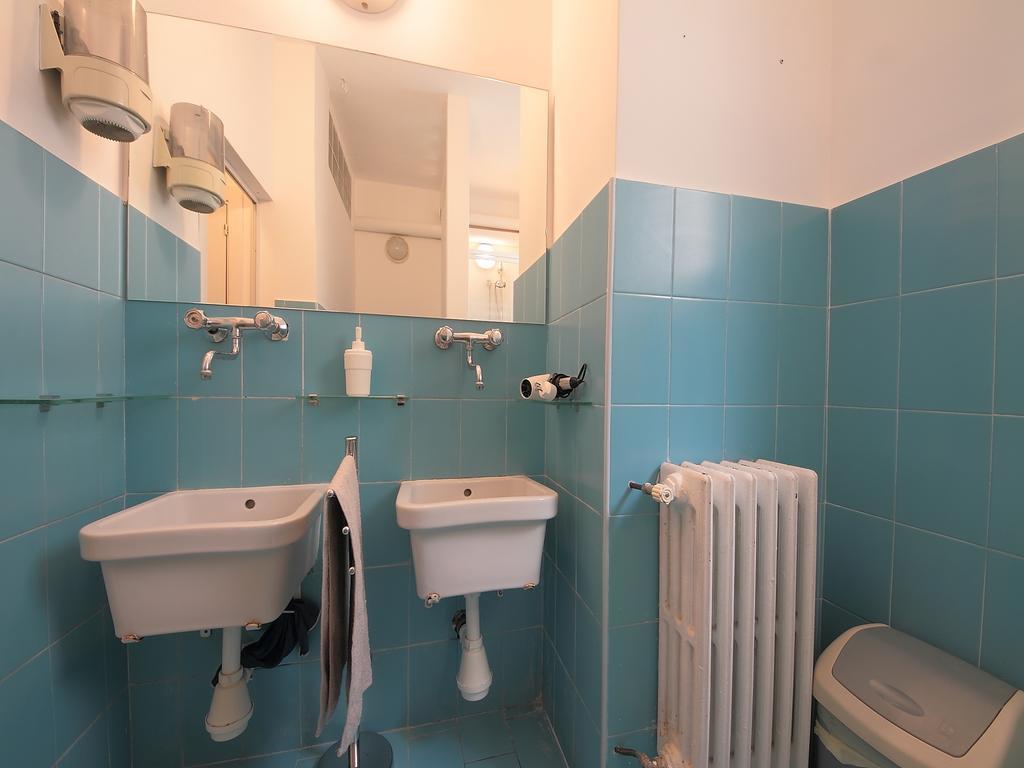 Guest House Stazione Centrale Bari Eksteriør billede